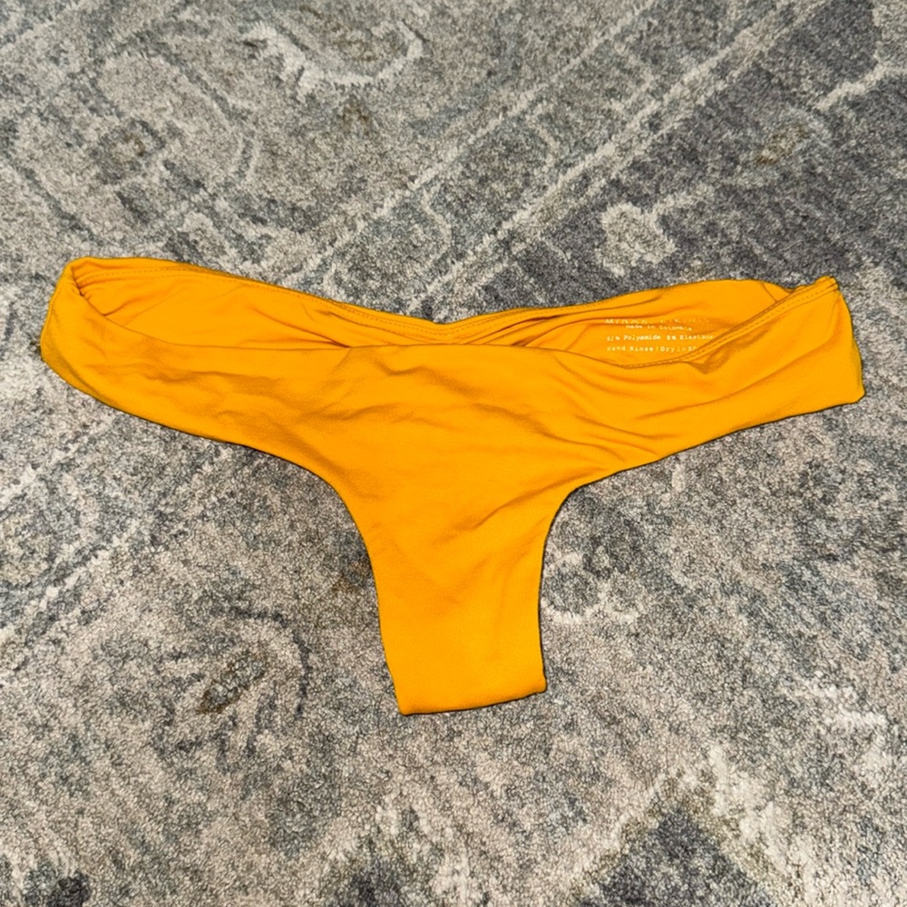 Midori Mango Brayden